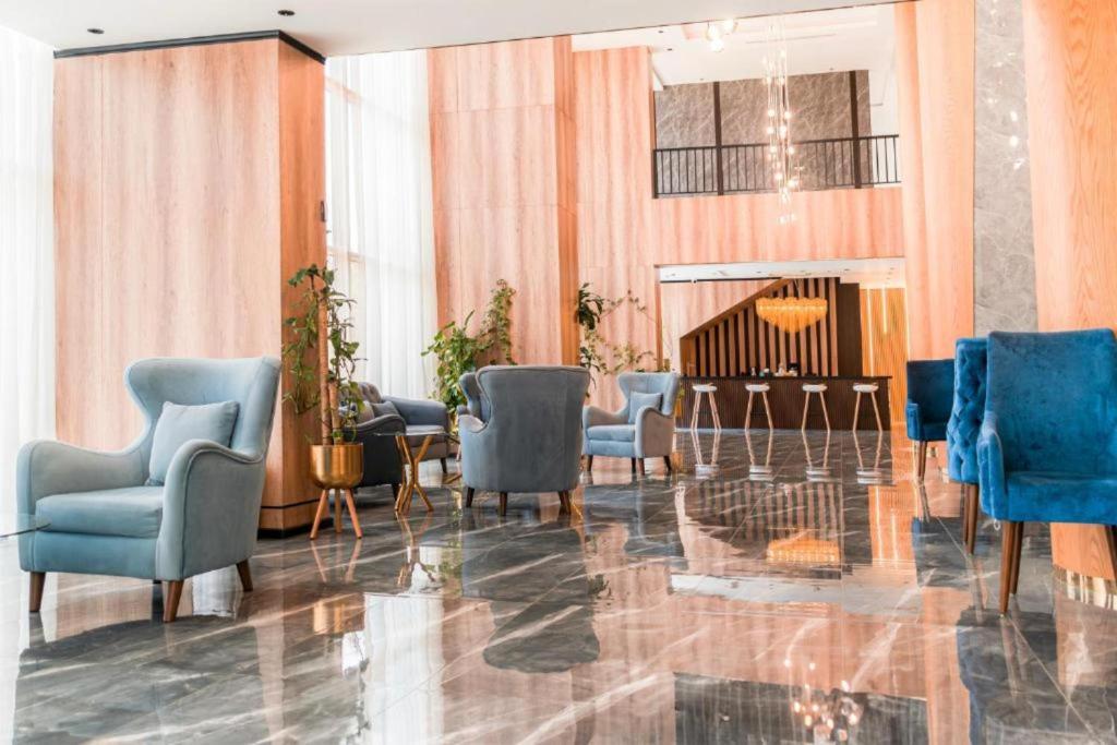Posezení v ubytování Palette Luxury MAS Hotel
