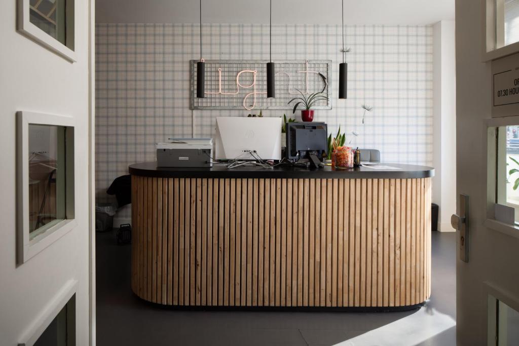 Hotel Light - Resim 1