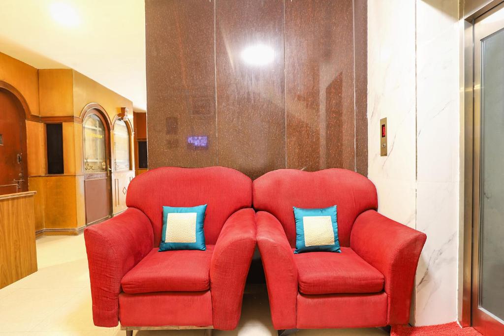 Posezení v ubytování FabHotel GT Galaxy Park - Nr Express Avenue Mall, Royapettah