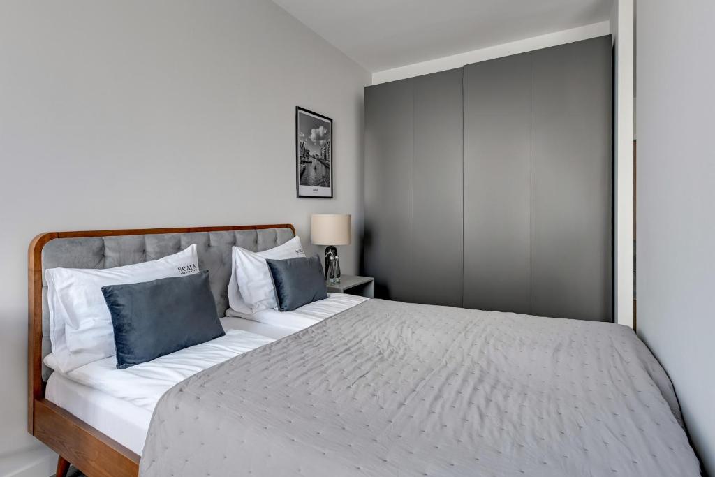 Scala City Center Apartments with Parking by Lion Apartments - 7