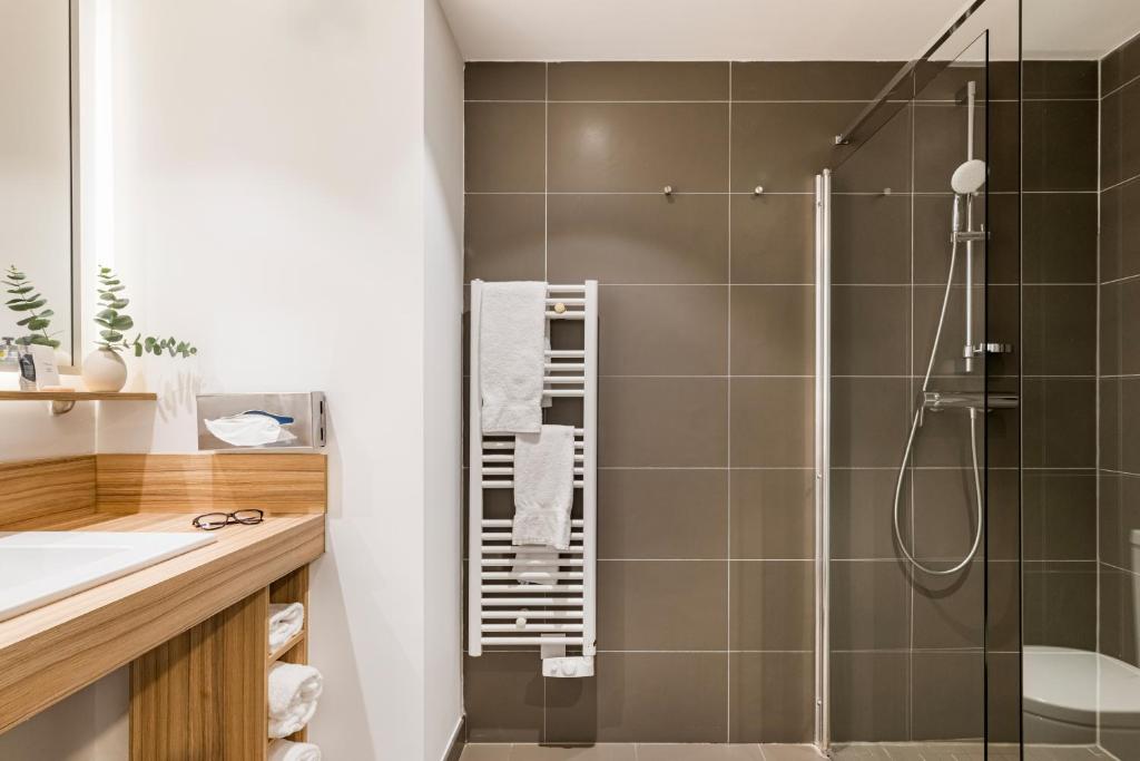 Appart hôtel Q7 Lodge Lyon 7 - Resim 19