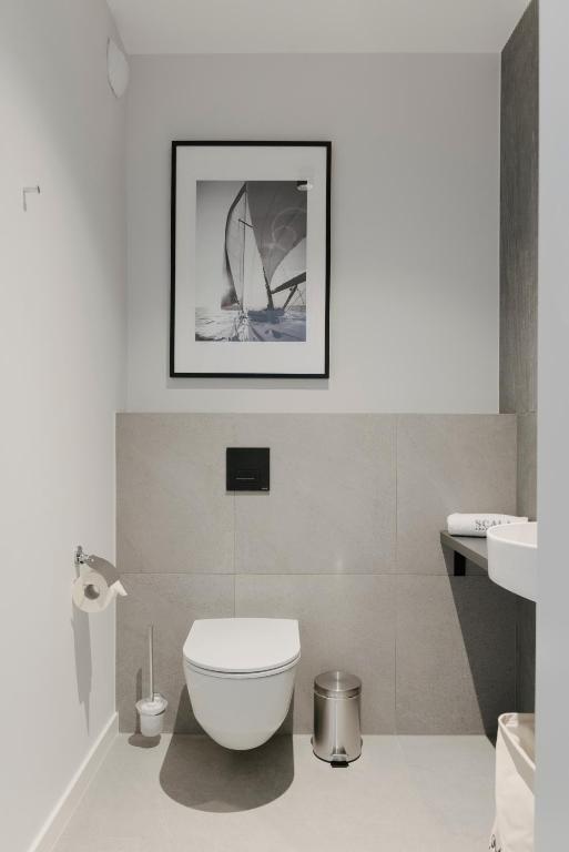 Scala City Center Apartments with Parking by Lion Apartments - 10