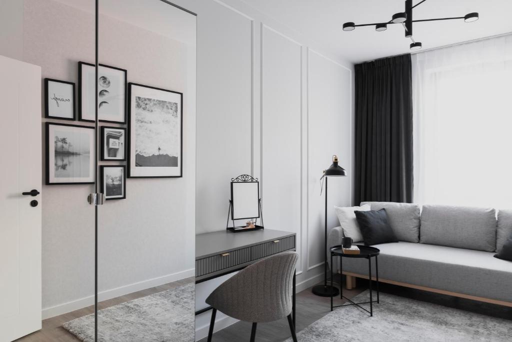 Scala City Center Apartments with Parking by Lion Apartments - 4