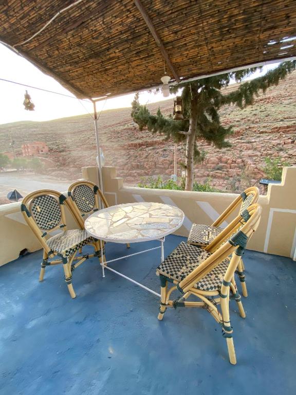 Auberge IMIN TAGHYA - Tweepersoonskamer Met Uitzicht Op De Tuin