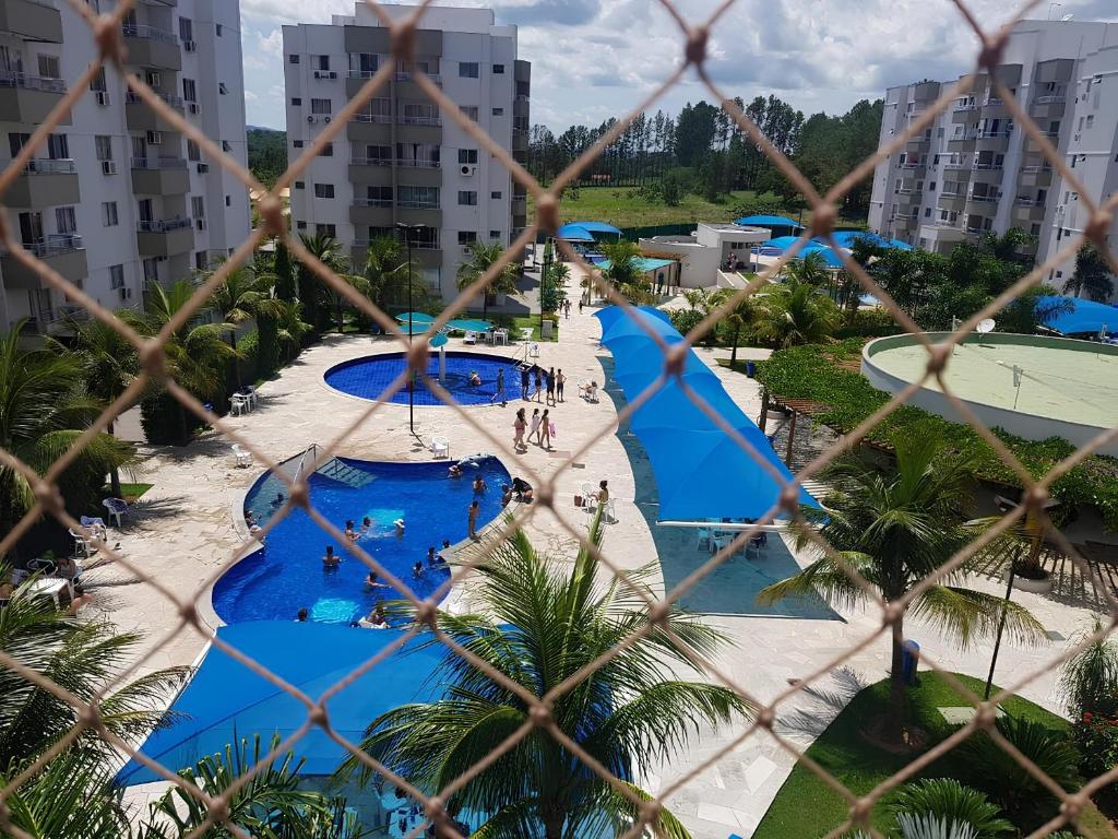 Kolam renang di atau dekat dengan LAGOA QUENTE FLATS