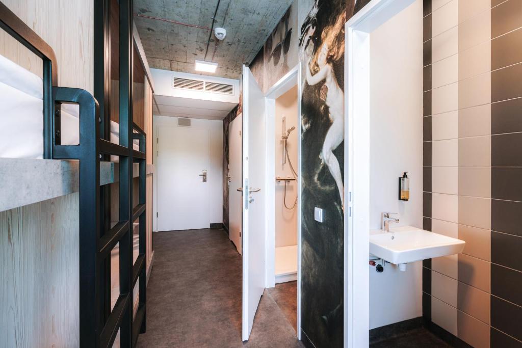 Easy One Premium Art - Resim 5