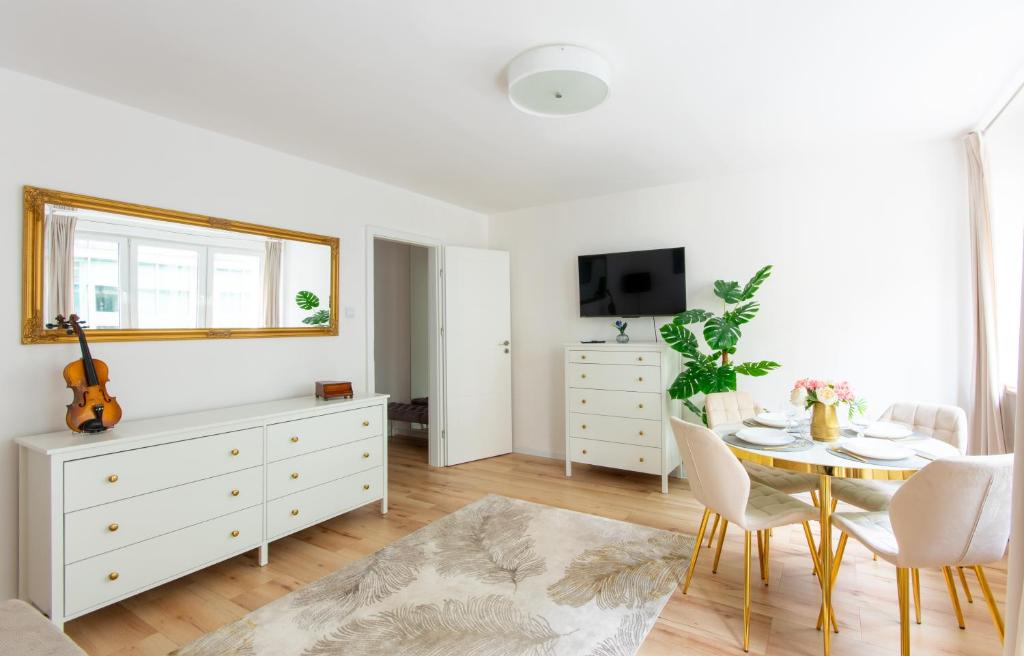 FeelHarmony Jasna Apartment - Metro Świętokrzyska - 3