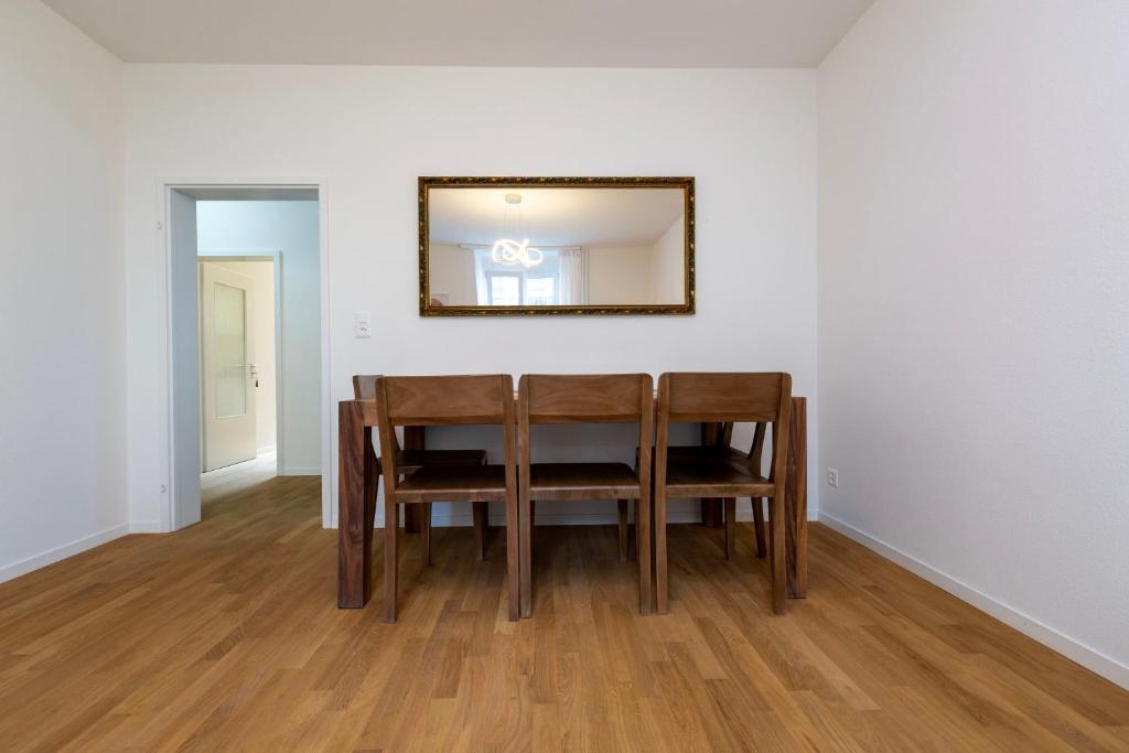 KAYA Zurich Apartment 1B - Deluxe 2BR Downtown Apt - Resim 6