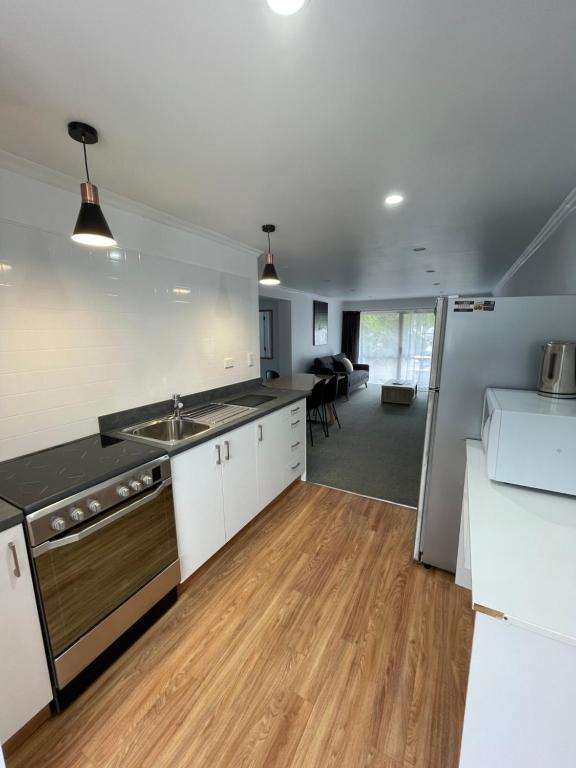 
Deluxe Two Bedroom Apartment
