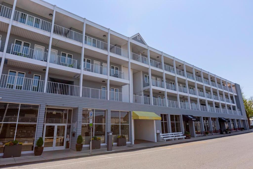 Το κτήριο όπου στεγάζεται  η παραθεριστική κατοικία