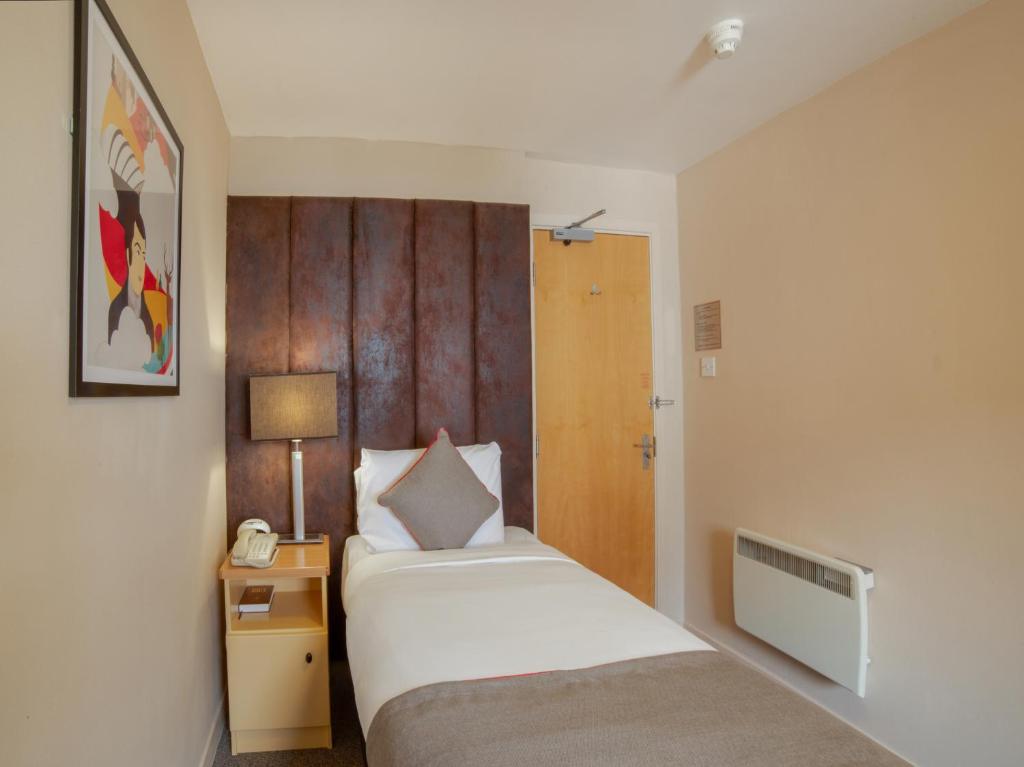 
Standard Single Room
