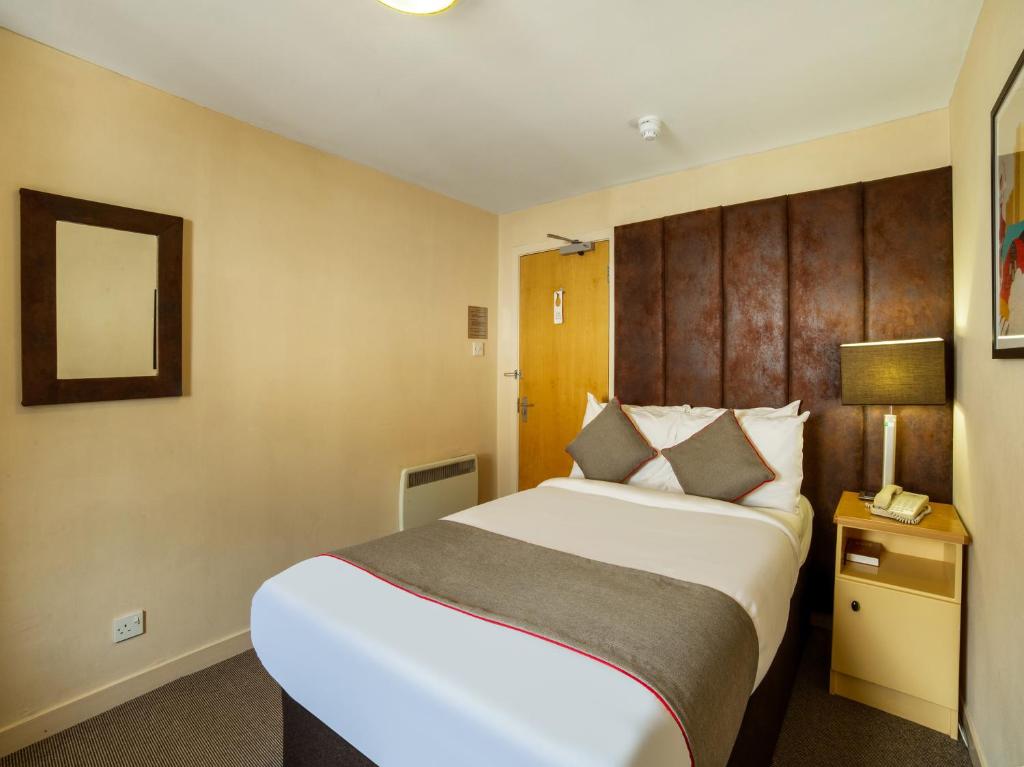 Brentwood Aberdeen City Centre near Union Street - Resim 35