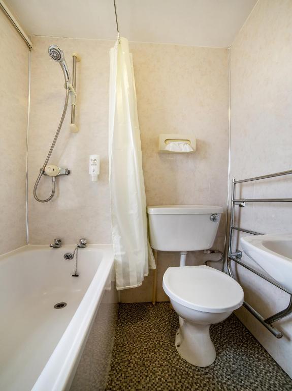 Brentwood Aberdeen City Centre near Union Street - Resim 8