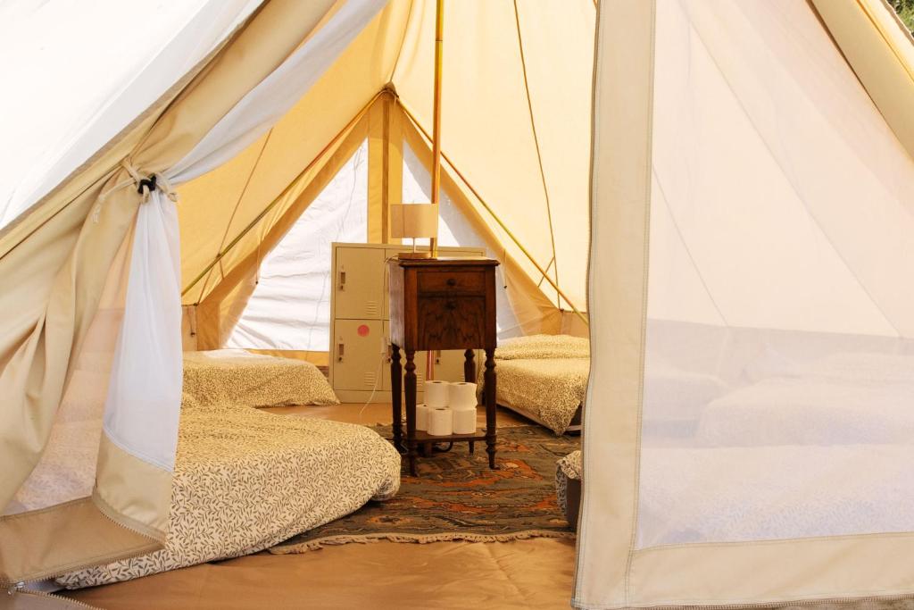 Postel nebo postele na pokoji v ubytování Aparra Surfcamp Auberge Capbreton
