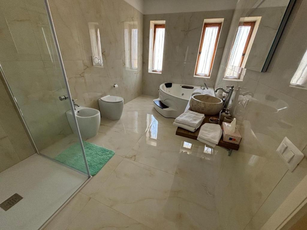 Koupelna v ubytování Saphir b&b