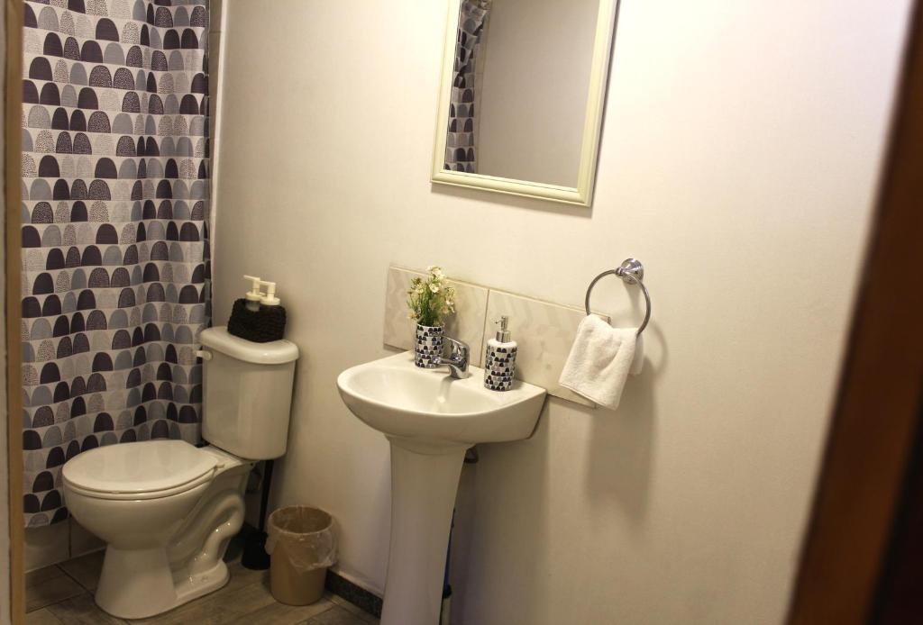 Koupelna v ubytování Habitación con baño privado independiente