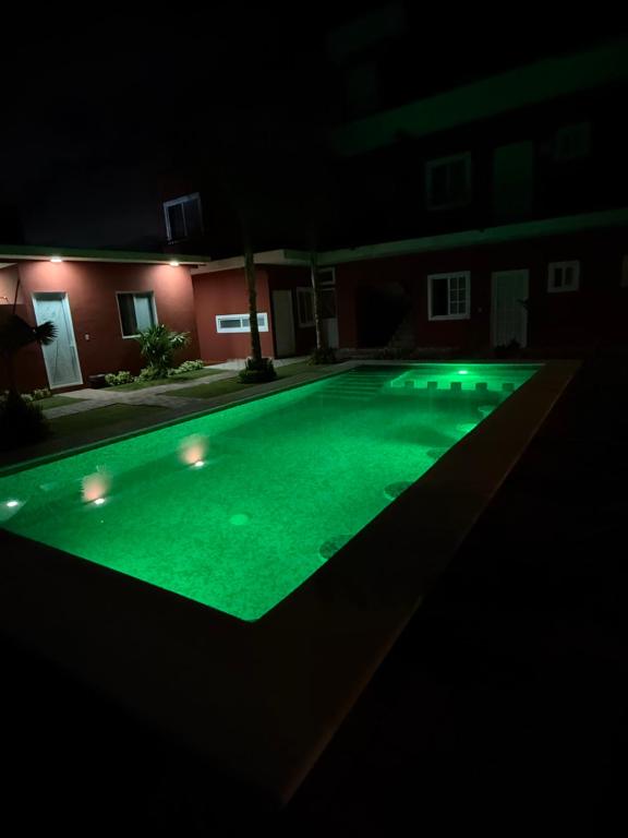 Bazén v ubytování Casa pedregal nebo v jeho okolí