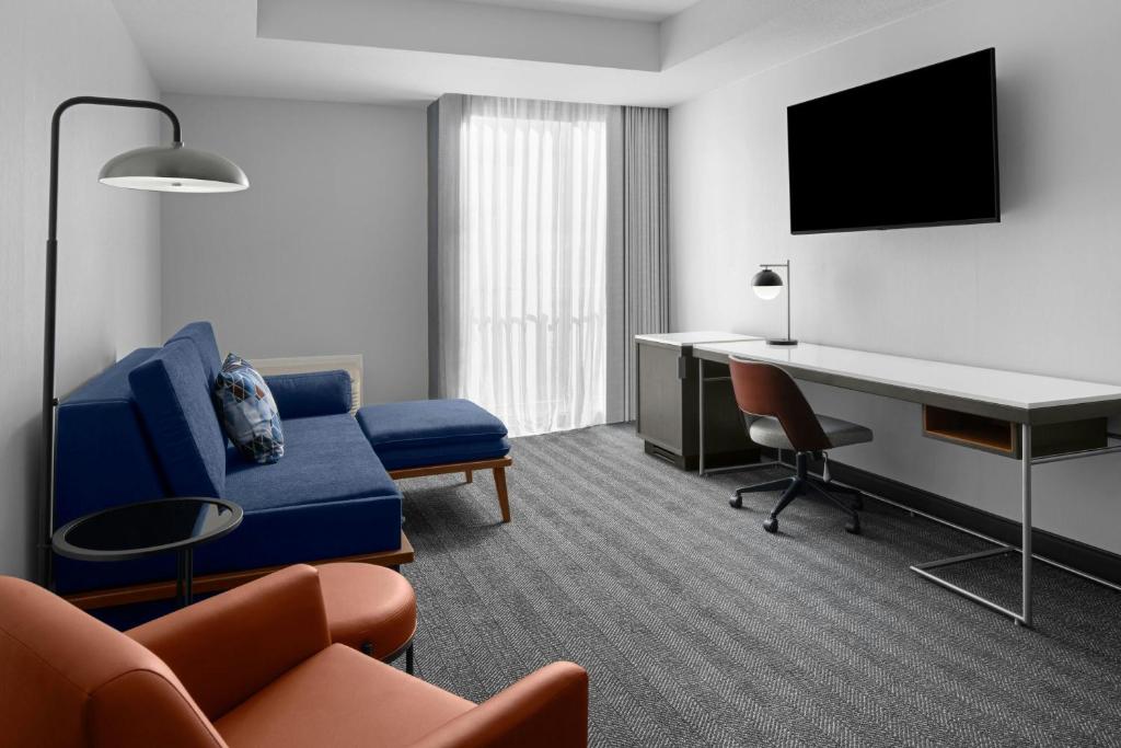 Four Points by Sheraton San Jose Airport - 