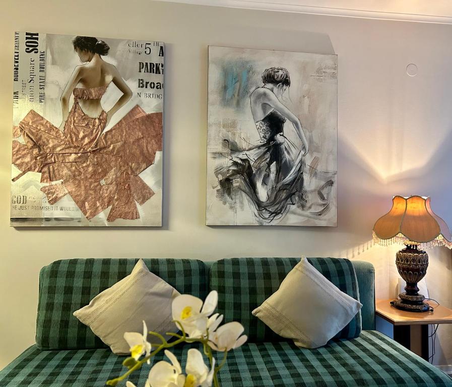 Exclusive Holiday Apartments - 6