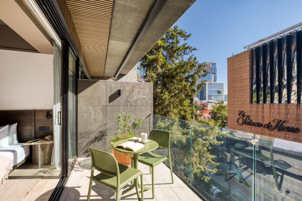 Collections by ULIV Palacio - Apartment With View And Balcony