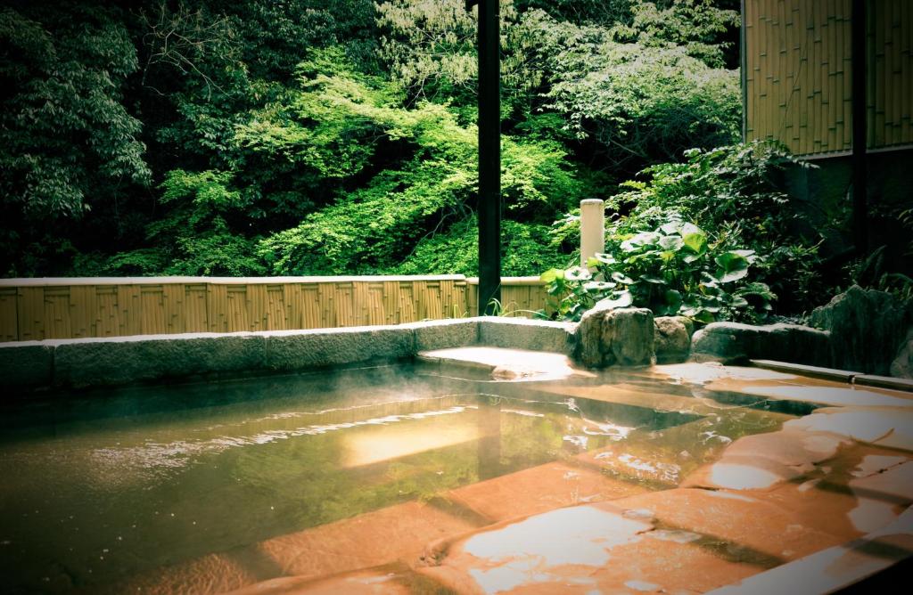 Zahrada ubytování Okumizuma Onsen