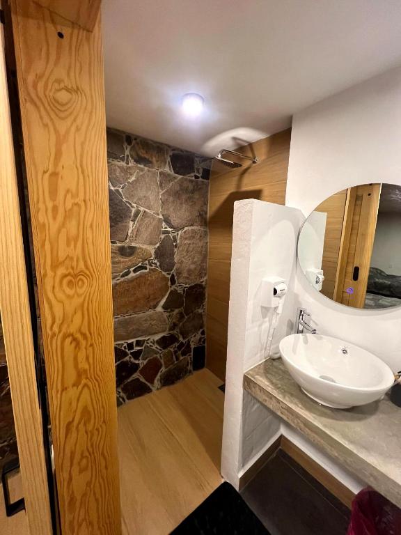 Koupelna v ubytování Cabaña La Finca Mazamitla