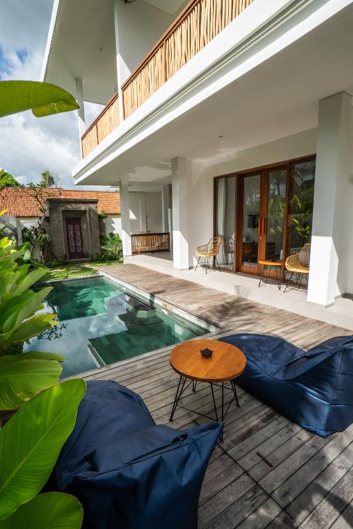 Bazén v ubytování Kemari Ubud nebo v jeho okolí