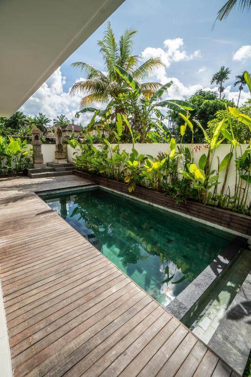 Bazén v ubytování Kemari Ubud nebo v jeho okolí