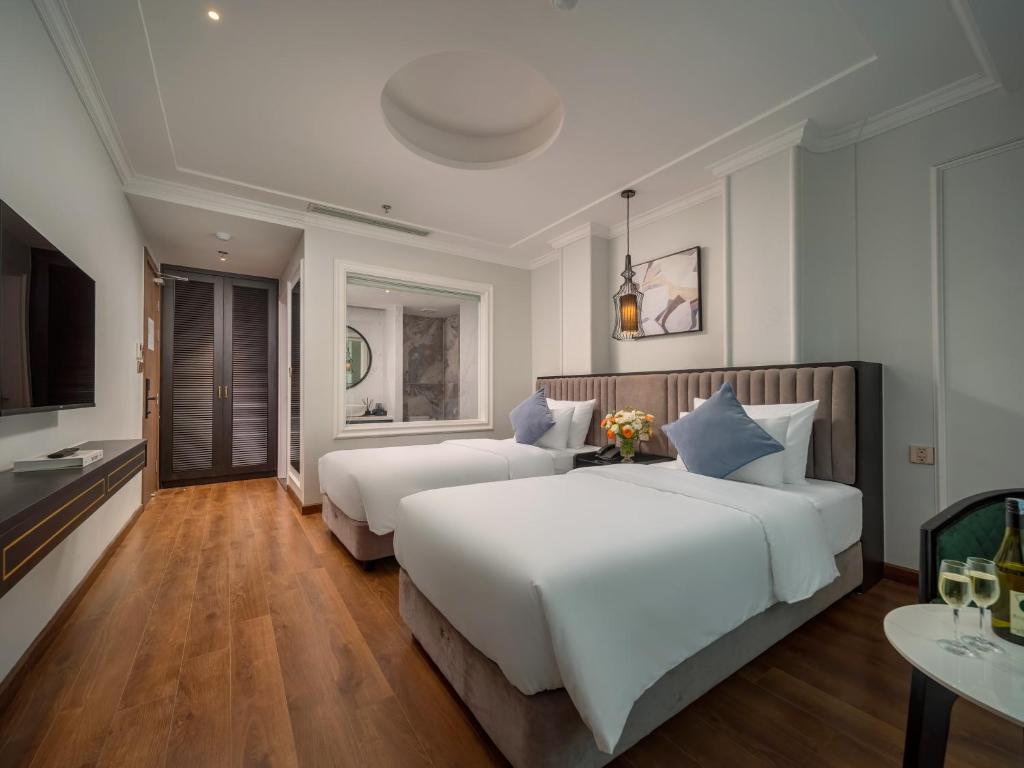 Phòng 2 Giường Đơn Nhìn Ra Thành Phố