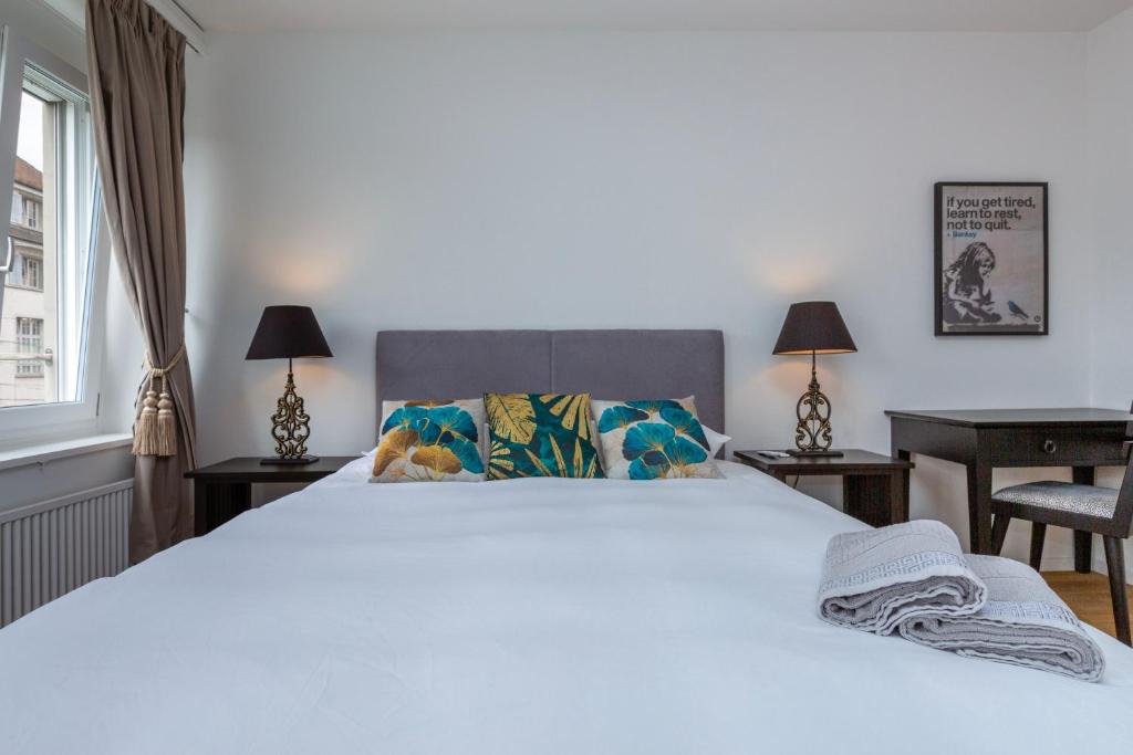 KAYA Zurich Apartment 3B - Downtown 2BR Deluxe Apt - Resim 2