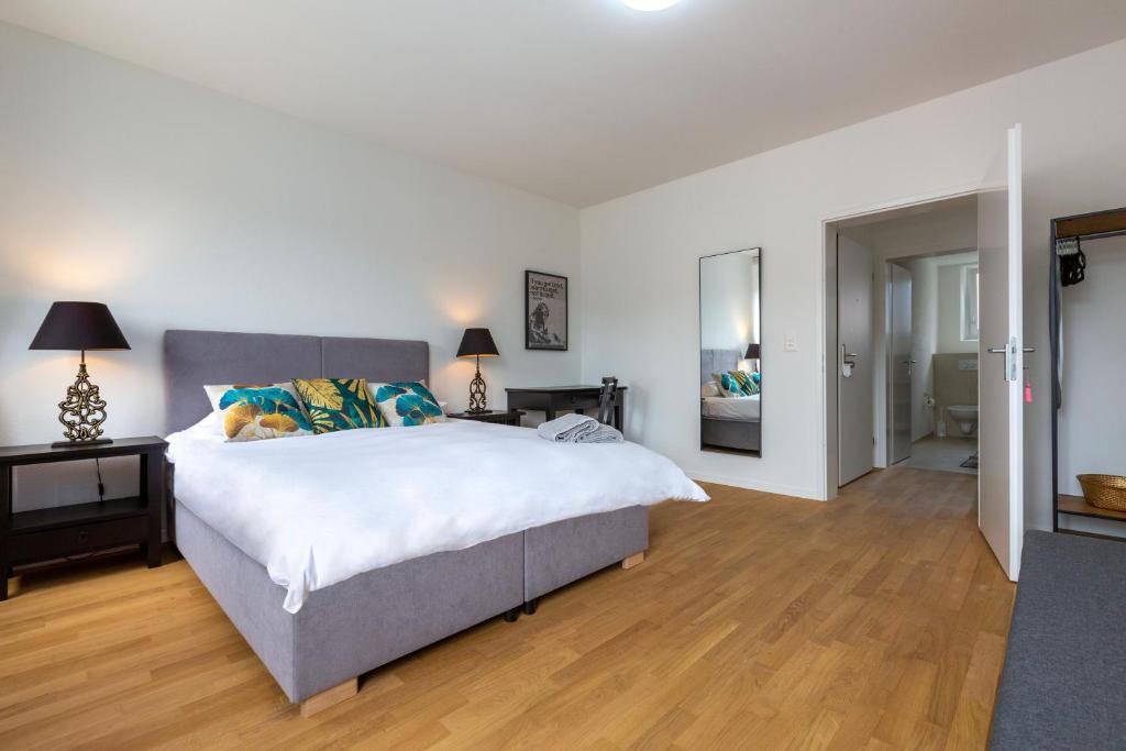 KAYA Zurich Apartment 3B - Downtown 2BR Deluxe Apt - Resim 14