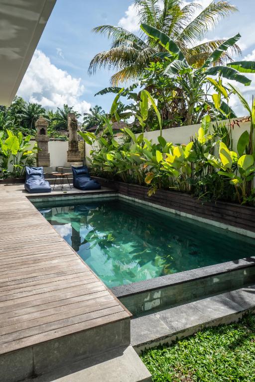 Bazén v ubytování Kemari Ubud nebo v jeho okolí