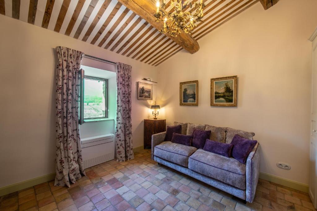 Posezení v ubytování La Bastide