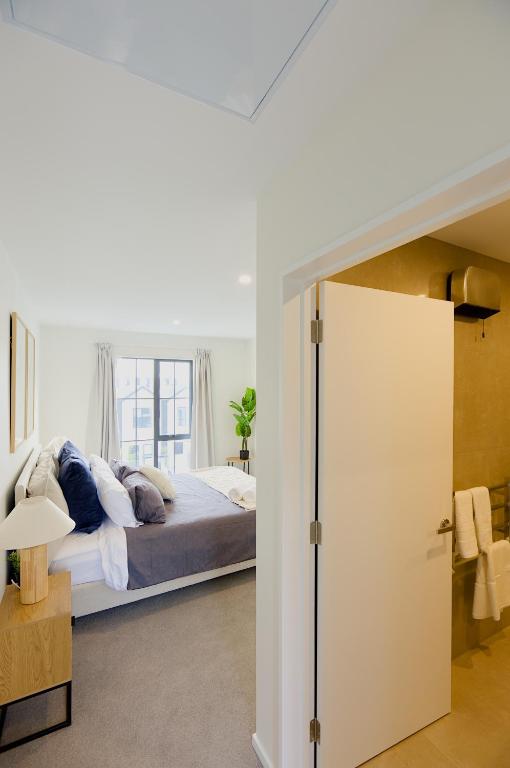 Modern Townhouse, Prime Location, Carpark - Resim 13