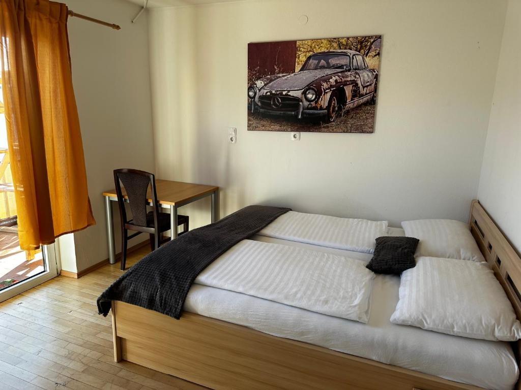 Postel nebo postele na pokoji v ubytování BlueBird Bed & Breakfast