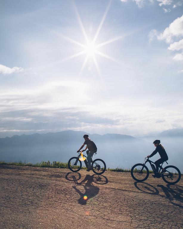 Jízda na kole v ubytování ZillergrundRock Luxury Mountain Resort nebo okolí