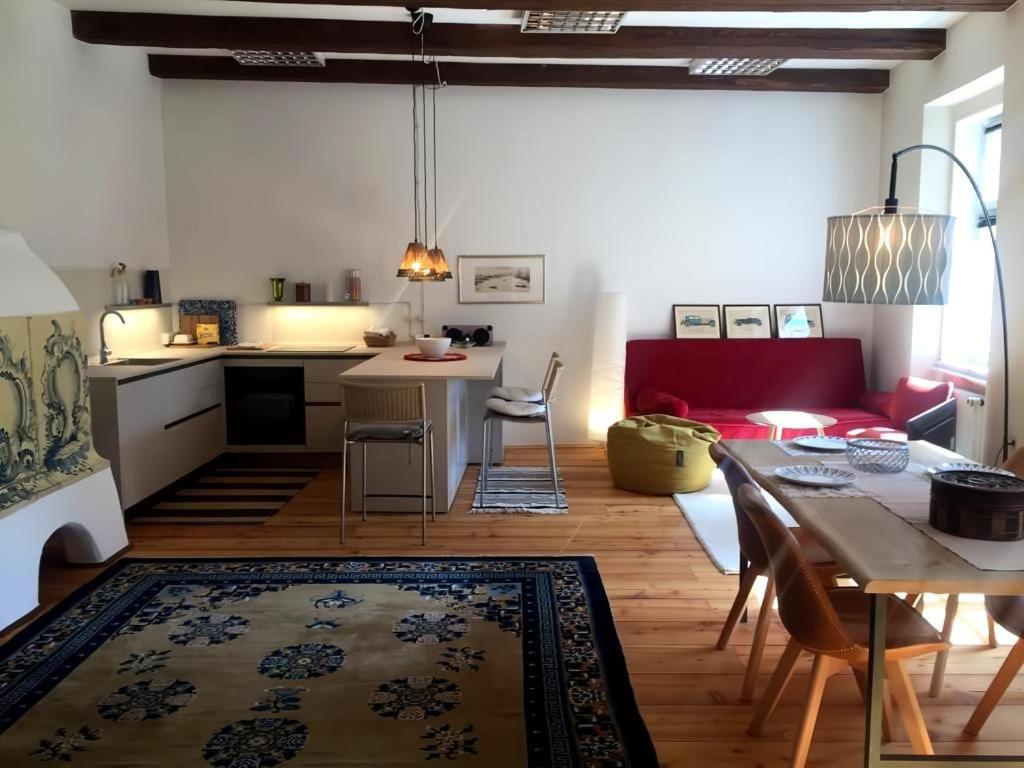 Køkken eller tekøkken på Schöne Altstadtwohnung im Herzen der Stadt