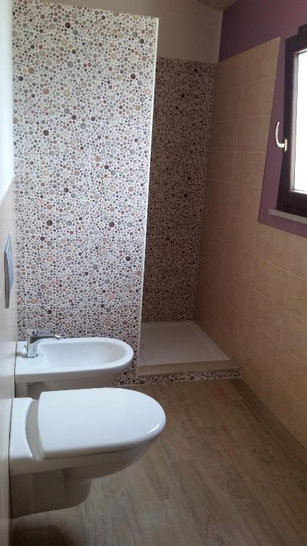 A bathroom at Agriturismo Frantoio Mafrica