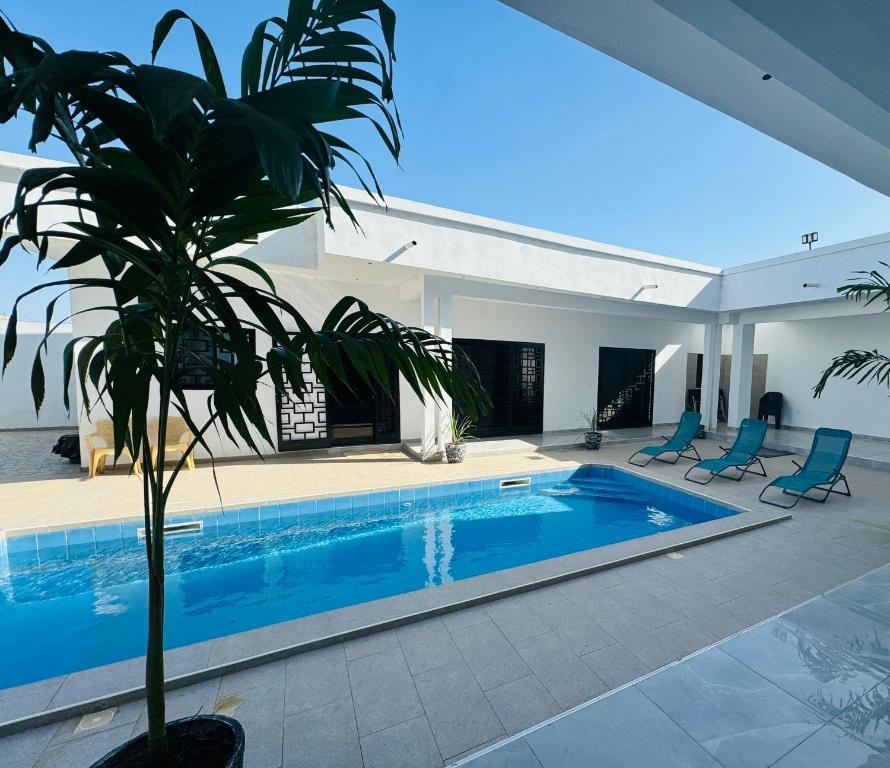 Πισίνα στο ή κοντά στο Villa Thianah