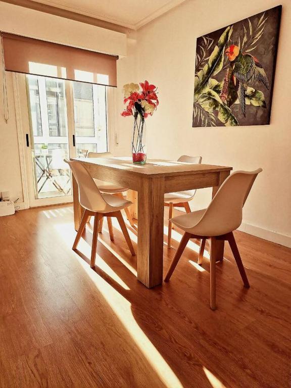 Fotografie z fotogalerie ubytování Espacioso y luminoso apartamento v destinaci Ourense