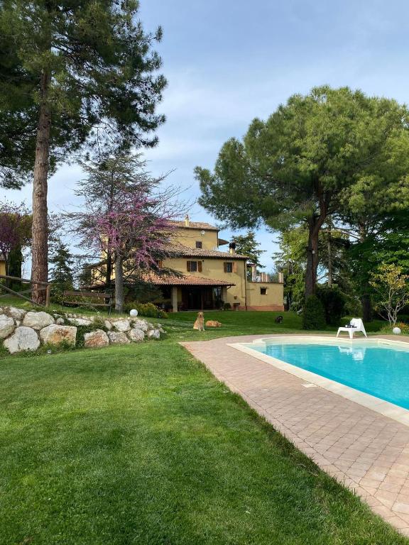Bazén v ubytování Casa vacanze La Foresteria nebo v jeho okolí