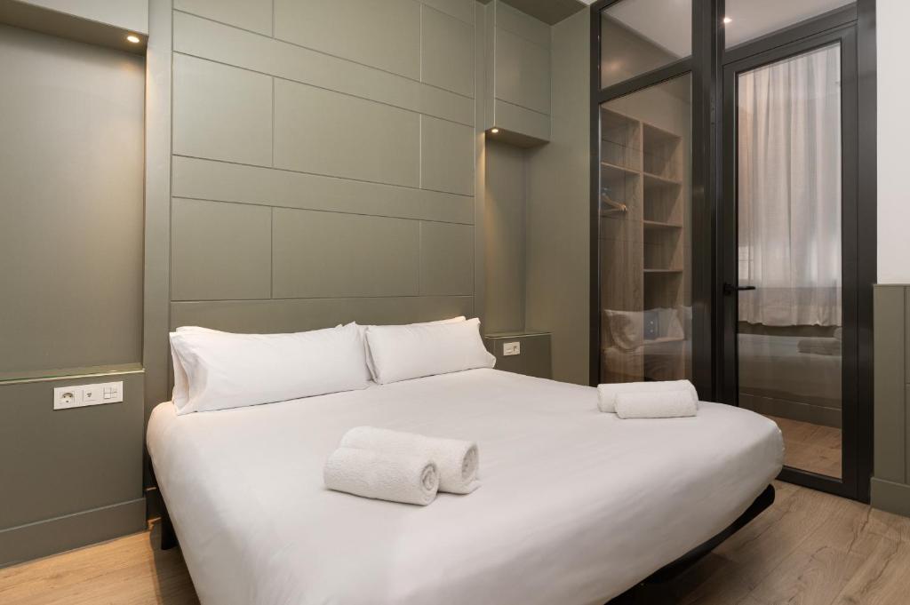 Enjoybcn Patio de Gala - 13