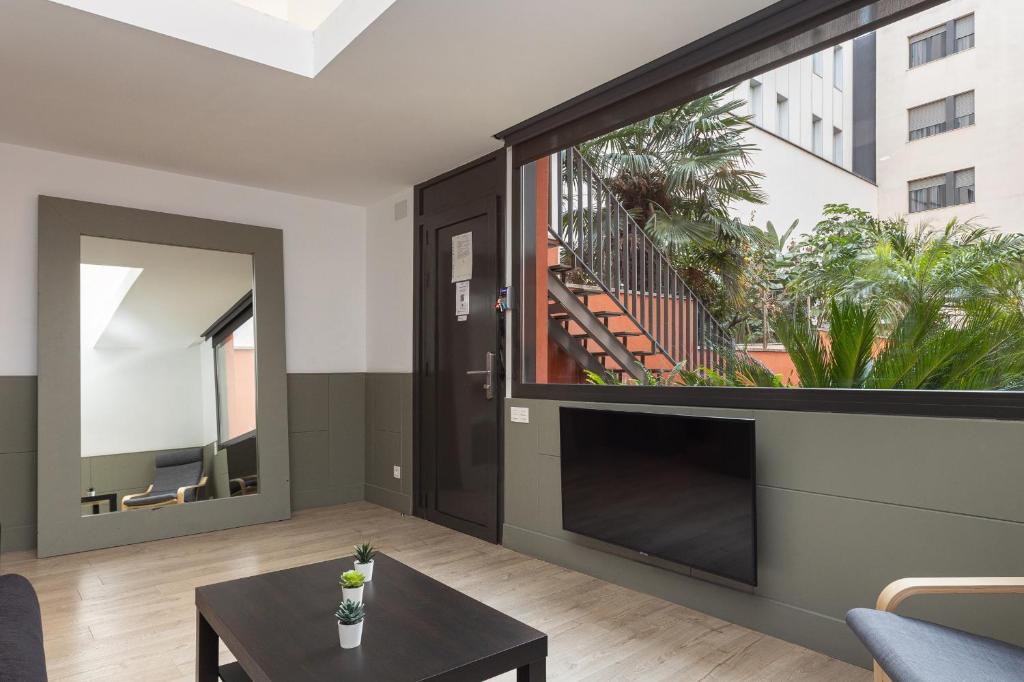 Enjoybcn Patio de Gala - 17