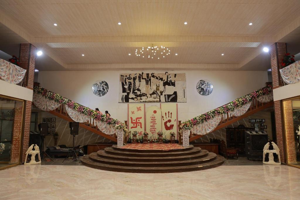 Fotografie z fotogalerie ubytování Hotel Sai Palkhi Niwara v destinaci Širdi