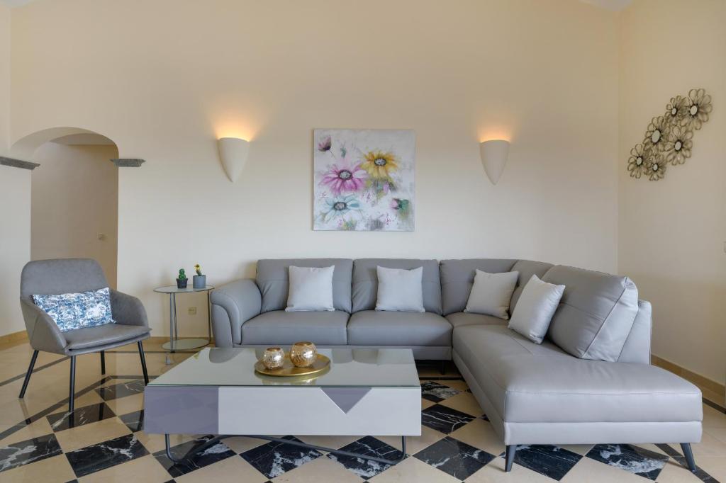 Posezení v ubytování Hipoclub Villas, Alisios