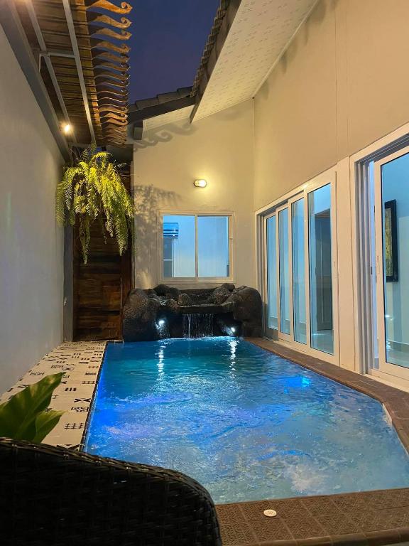 Bazén v ubytování Origin hua hin poolvilla nebo v jeho okolí