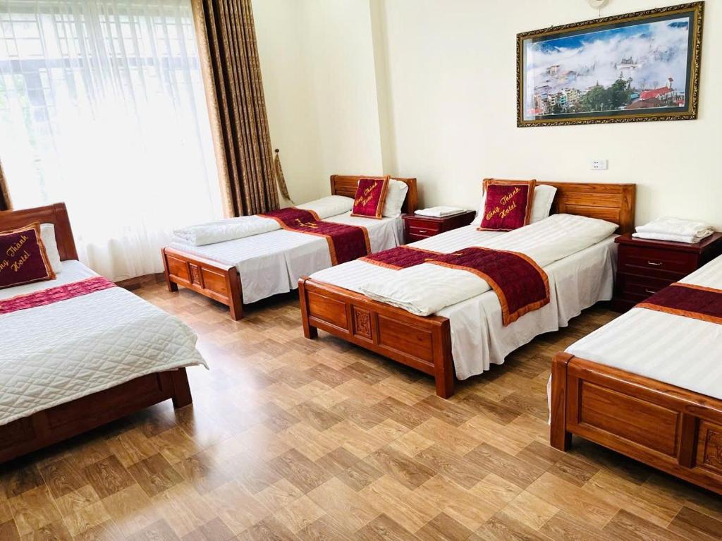 Postel nebo postele na pokoji v ubytování Công Thành Hotel 1
