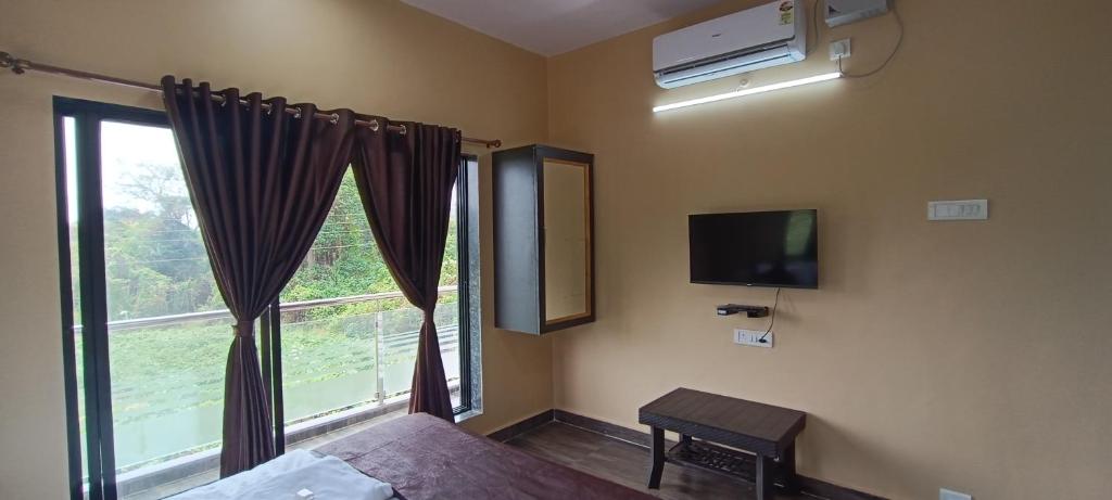 Fotografie z fotogalerie ubytování Dakshin Kashi Home stay Harihareshwar v destinaci Harihareshwar