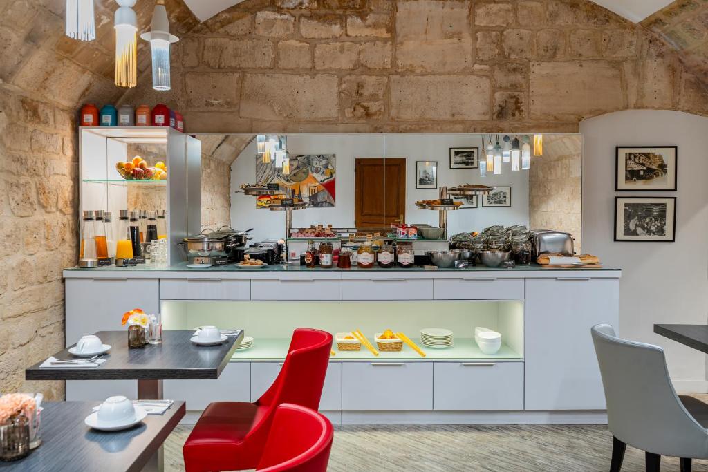 Hôtel Edouard 6 by Malone - Resim 8