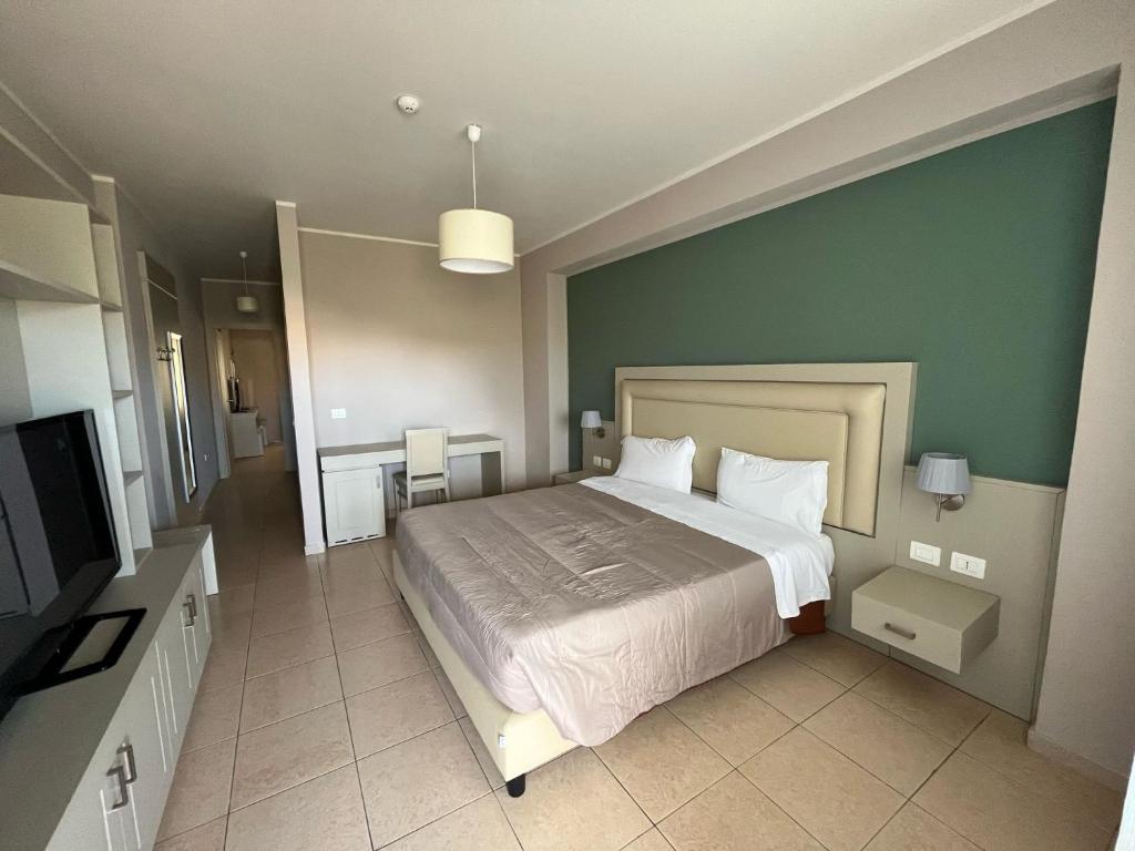 Postel nebo postele na pokoji v ubytování Mediterranean Boutique Hotel